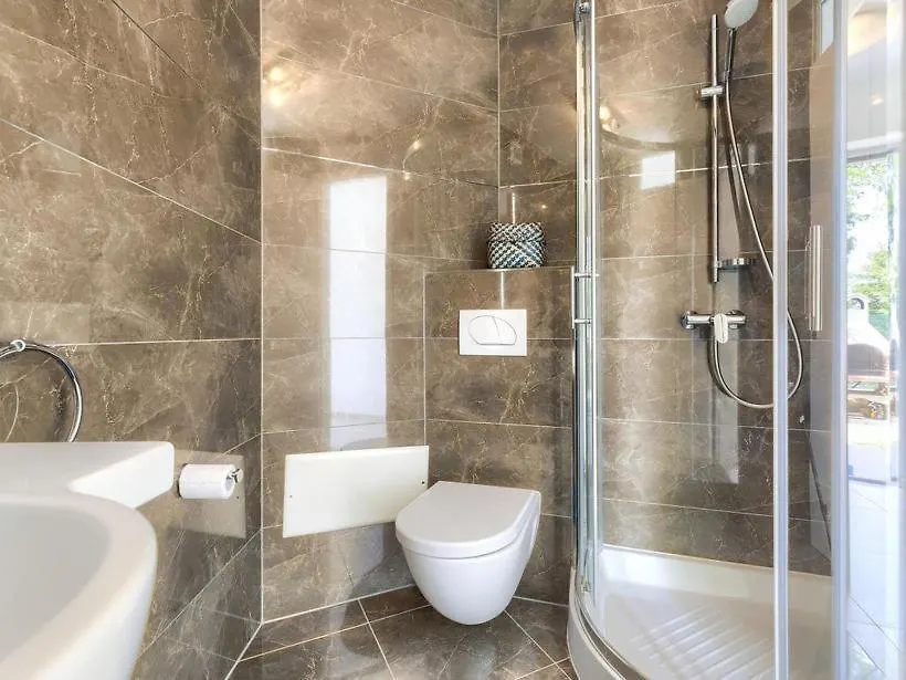 Villa Bobos Place With Jacuzzi 46E Umag 0*,