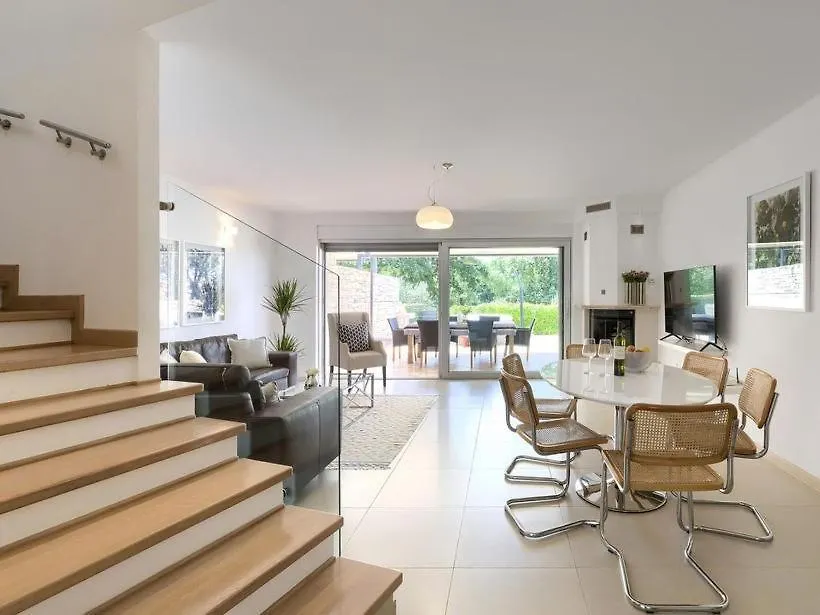 Villa Bobos Place With Jacuzzi 46E Umag