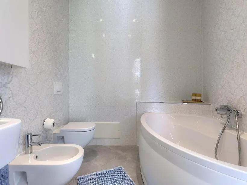 Villa Bobos Place With Jacuzzi 46E Umag